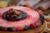 Table Brunch d'été 2026 du dimanche, gros plan tatre fruit rouges, DesLysGourmands Béthune.